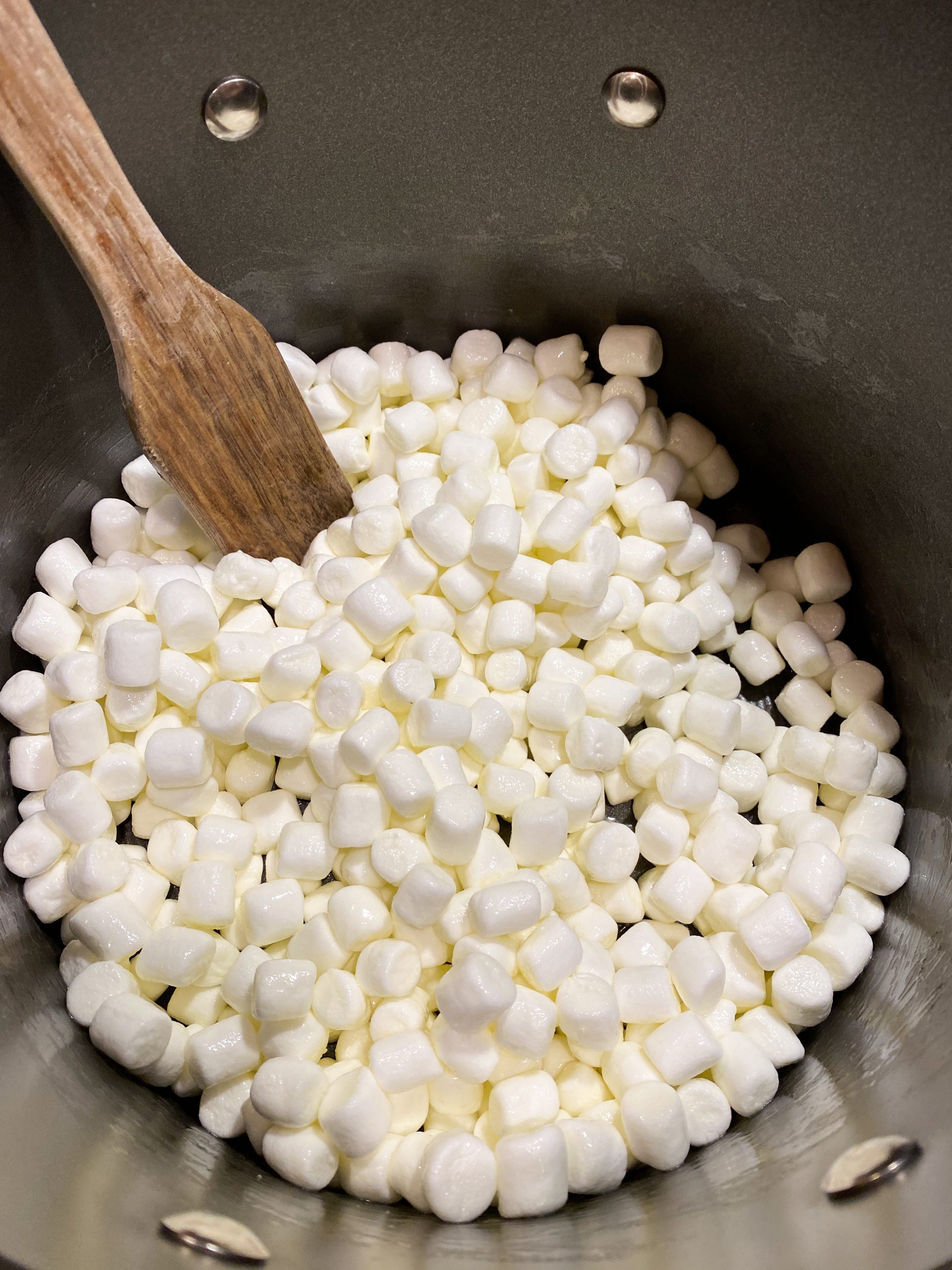 marshmallows in a pan