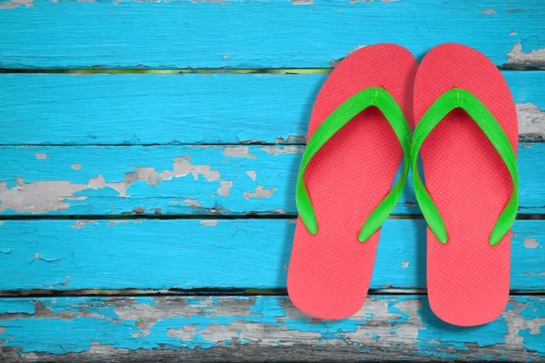 Can you wear Flip Flops to Disneyland and Disney World? Myth versus Fact
