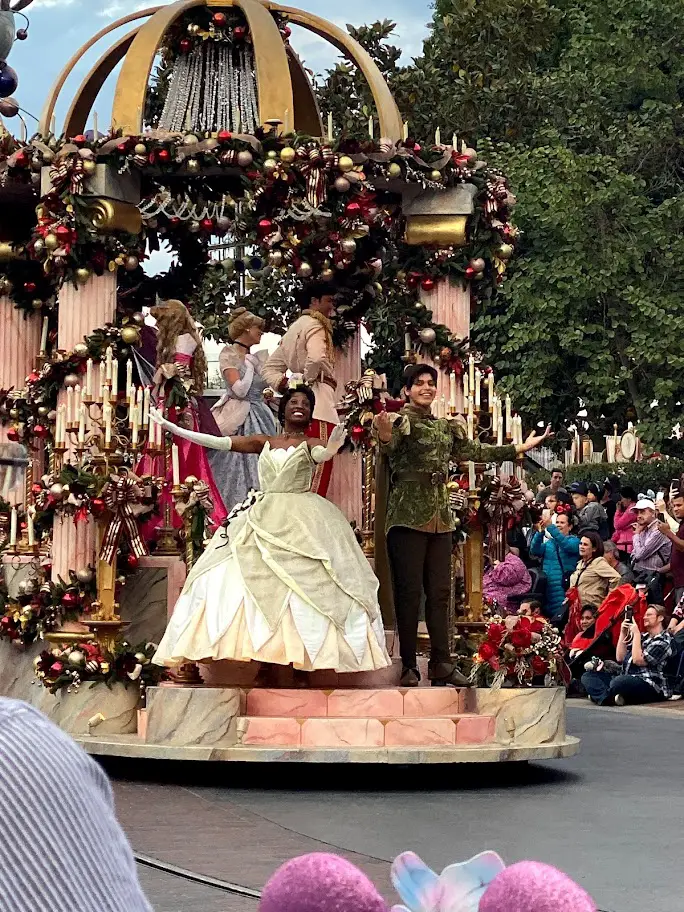 disneyland parade with tiana